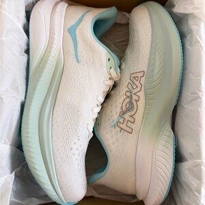 Hoka Mach 6 - 9